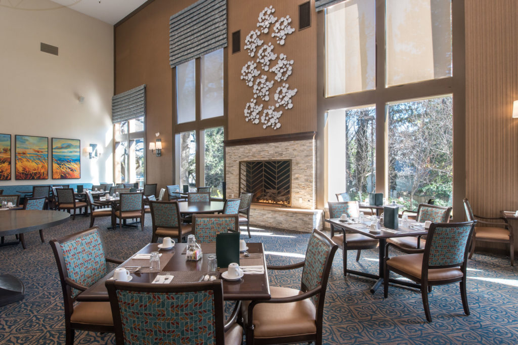 The Terraces of Roseville Senior living benefits, amenities in Roseville